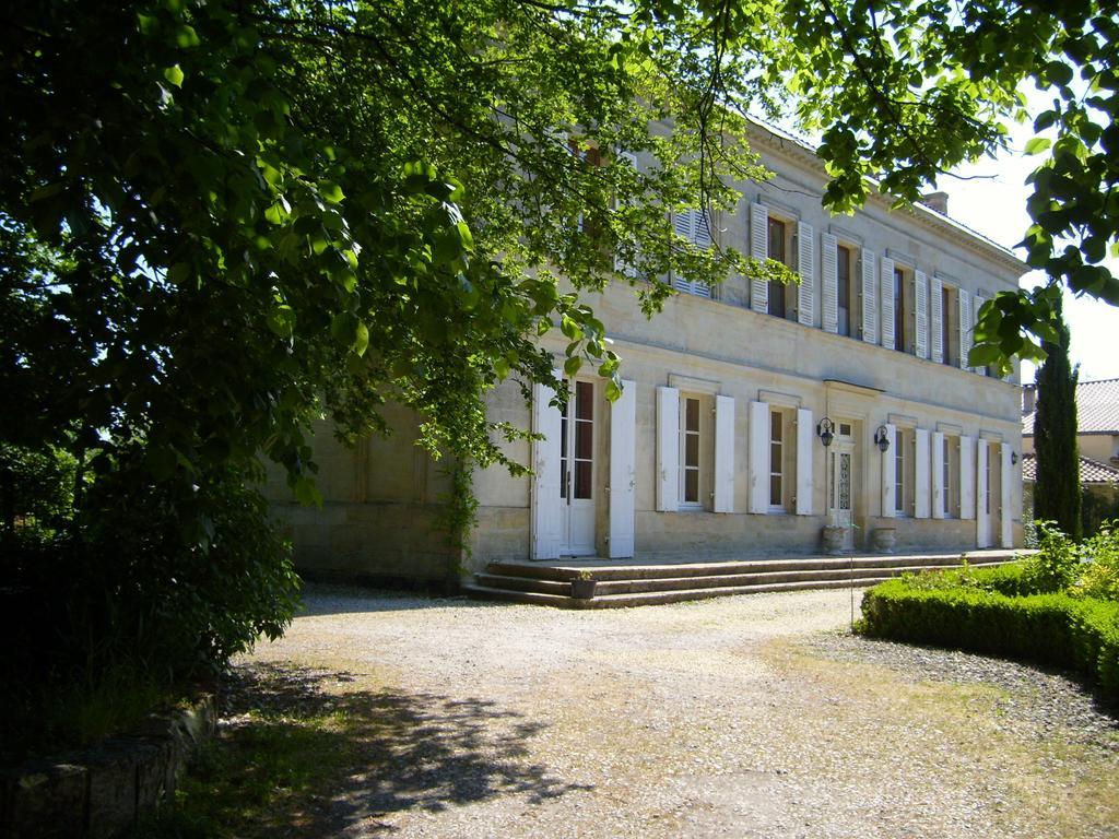 Bed and Breakfast Domaine De Plisseau Gauriac Zimmer foto